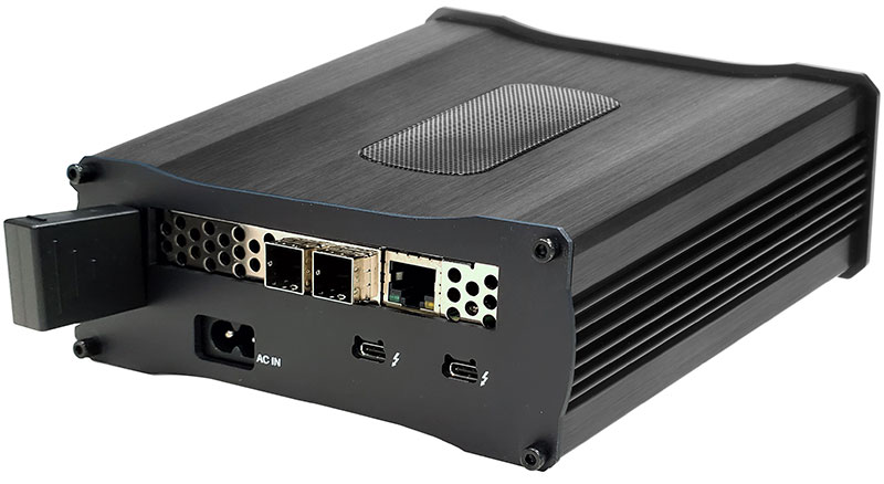 ARECA DUAL THUNDERBOLT3 TO 12GB SAS HARD